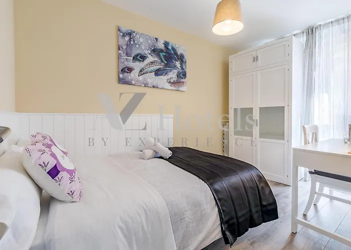 Ayz Villegas - Auto Check-In Property