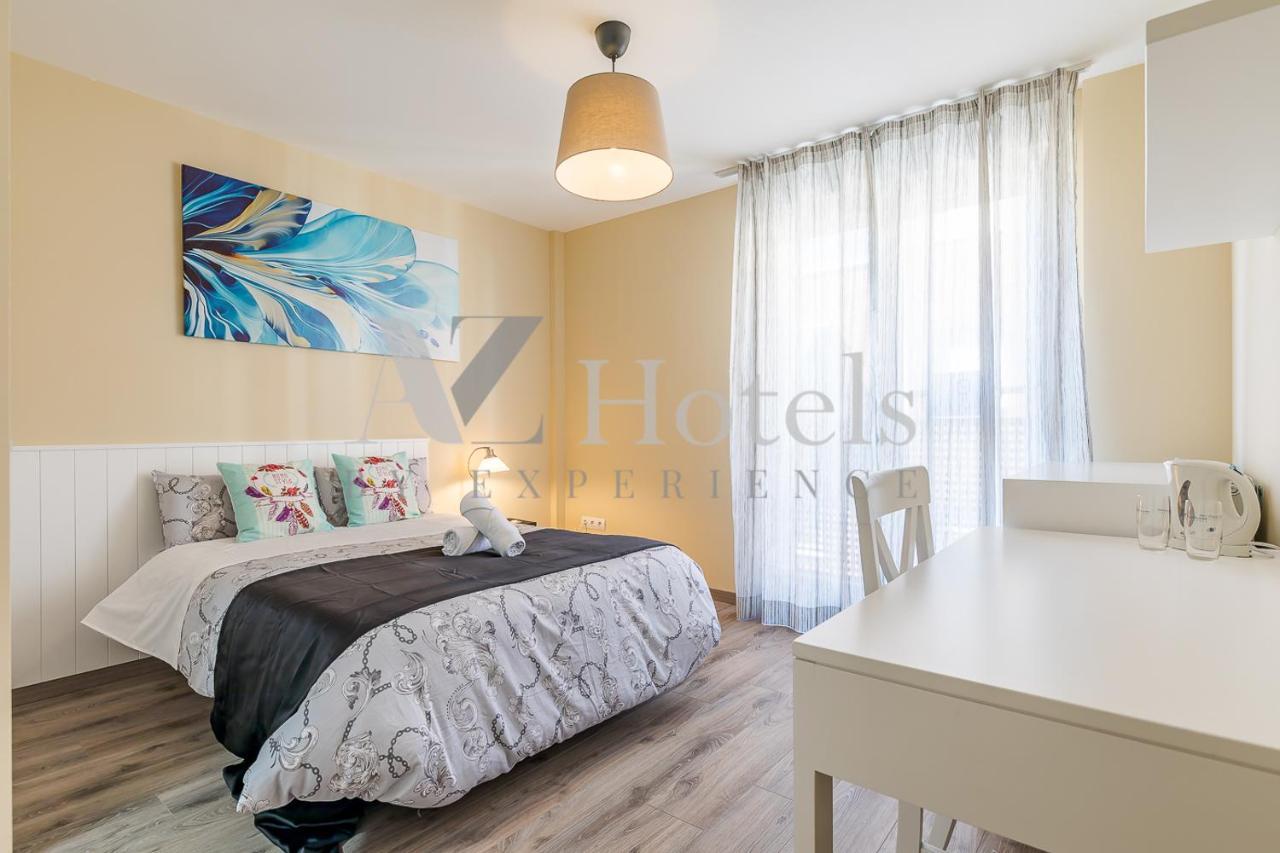 Hotel Ayz Villegas - Auto Check-in Madri